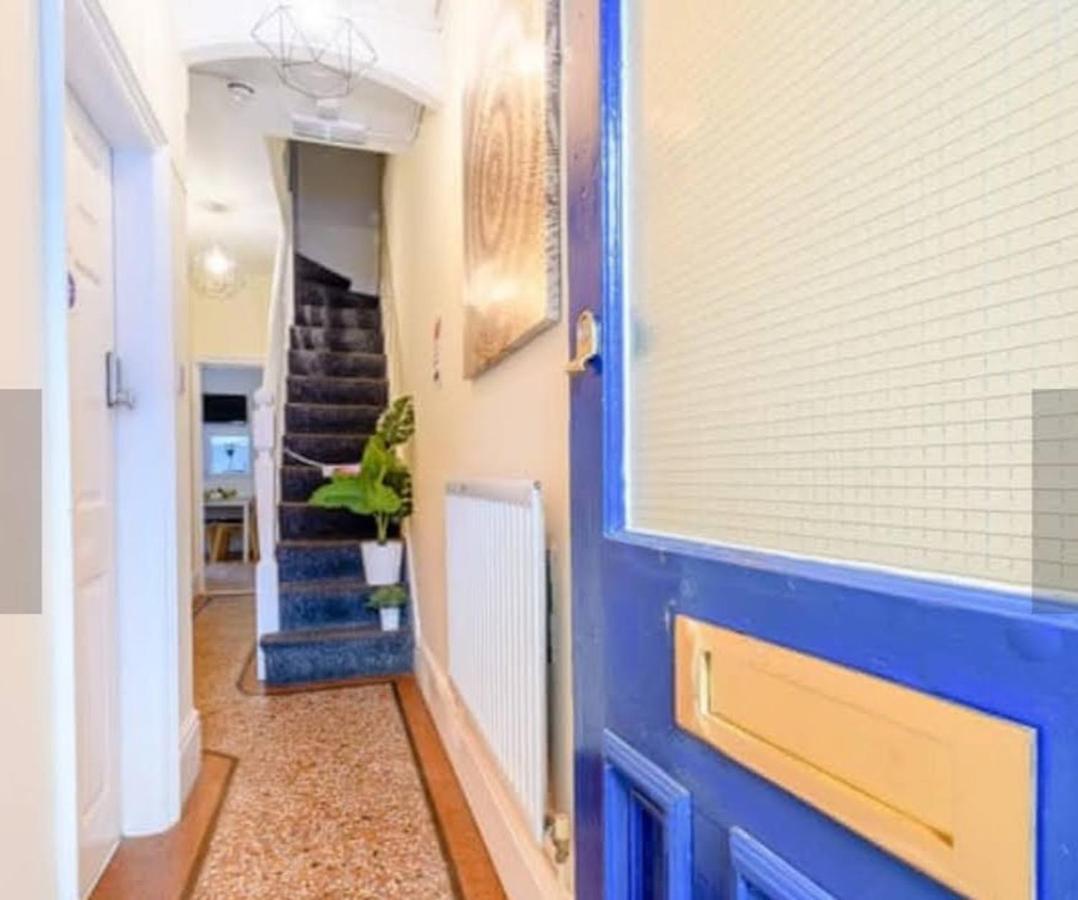 Gosford Apartment Ковентри Экстерьер фото